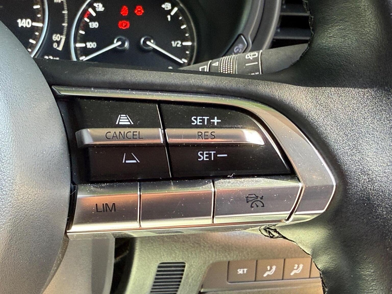 Used Mazda CX-30 2021 for sale - 76769282: Photo 35