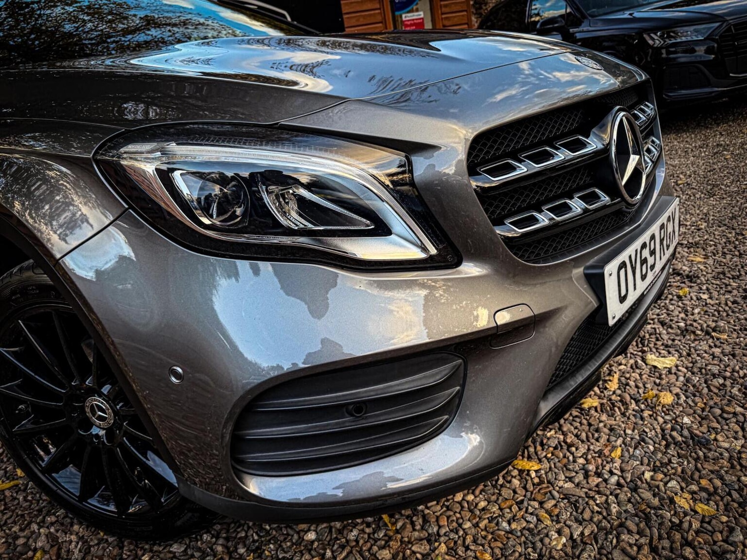 Used Mercedes-Benz GLA 2019 for sale - 76605849: Photo 2