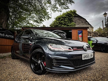 Used Volkswagen Golf 2019 for sale - 78250070: Photo