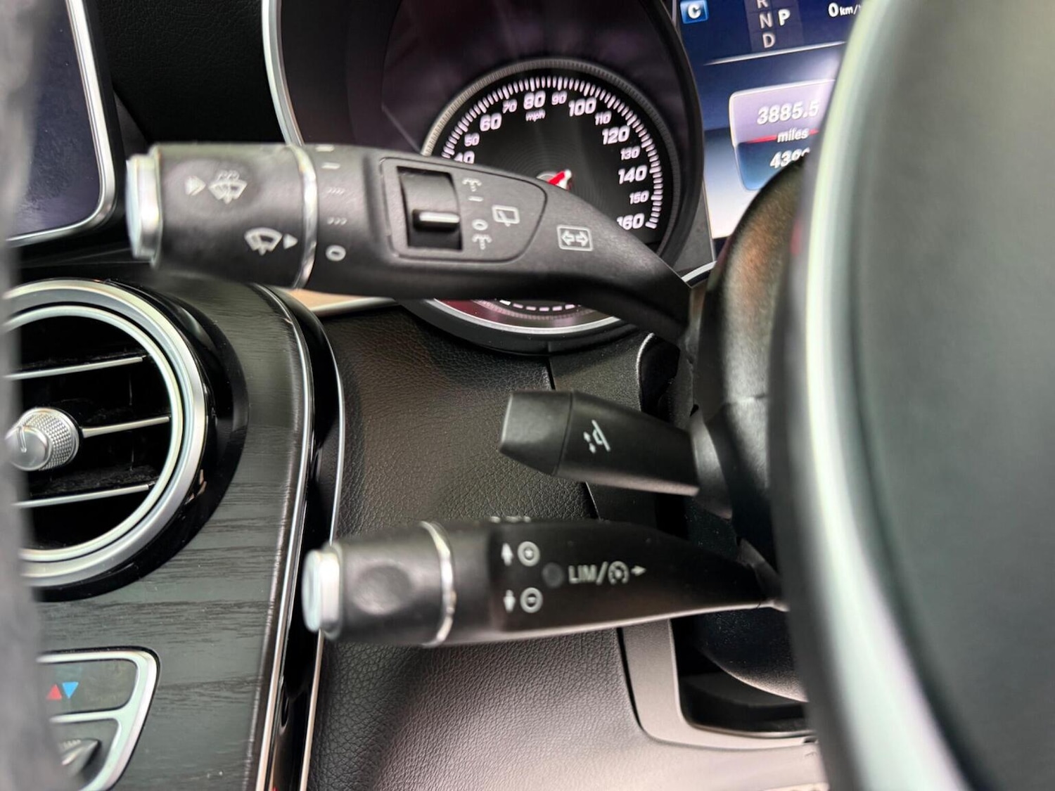 Used Mercedes-Benz GLC 2018 for sale - 78209969: Photo 33