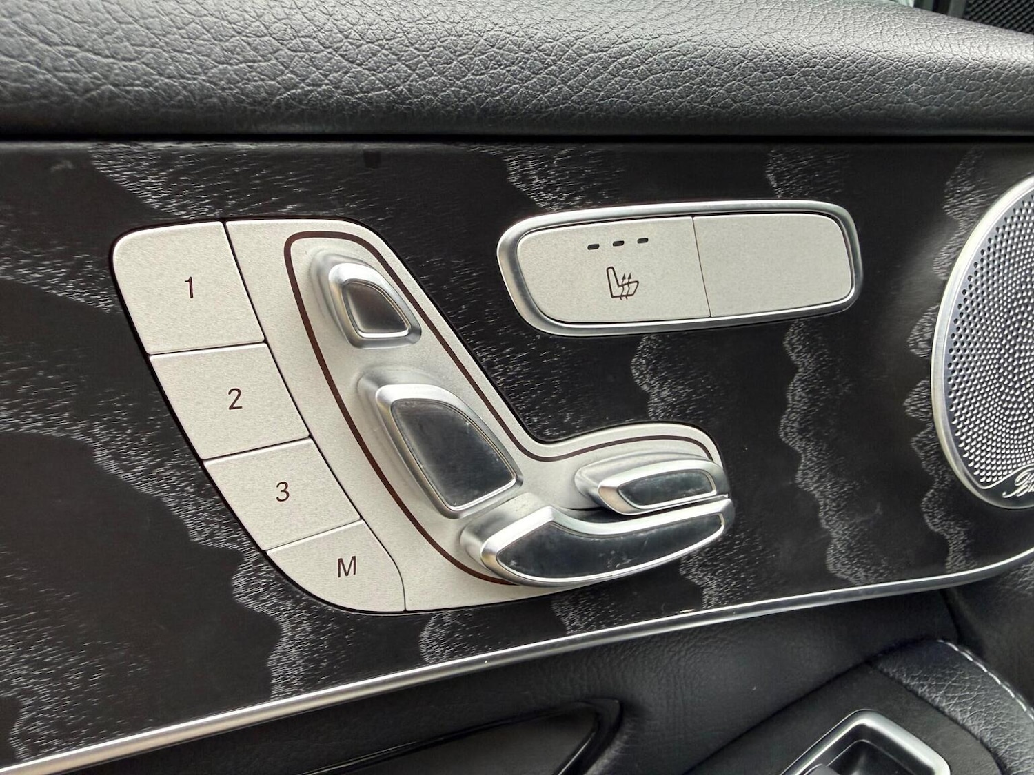 Used Mercedes-Benz GLC 2018 for sale - 78209969: Photo 45