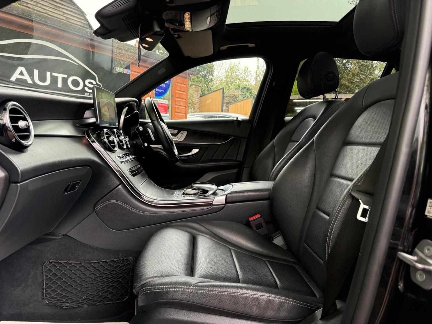 Used Mercedes-Benz GLC 2018 for sale - 78209969: Photo 46