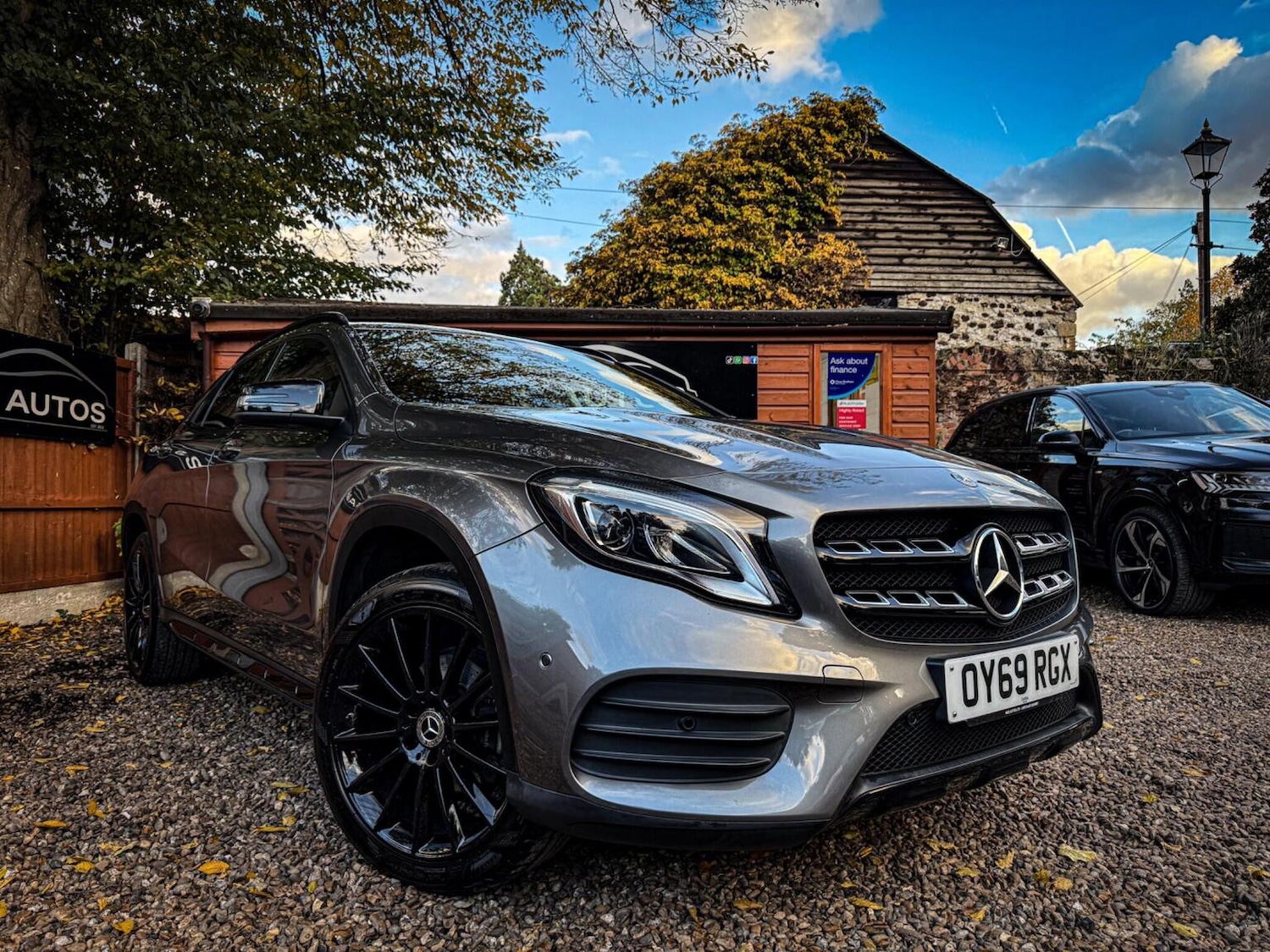 Used Mercedes-Benz GLA 2019 for sale - 76455485: Photo 1