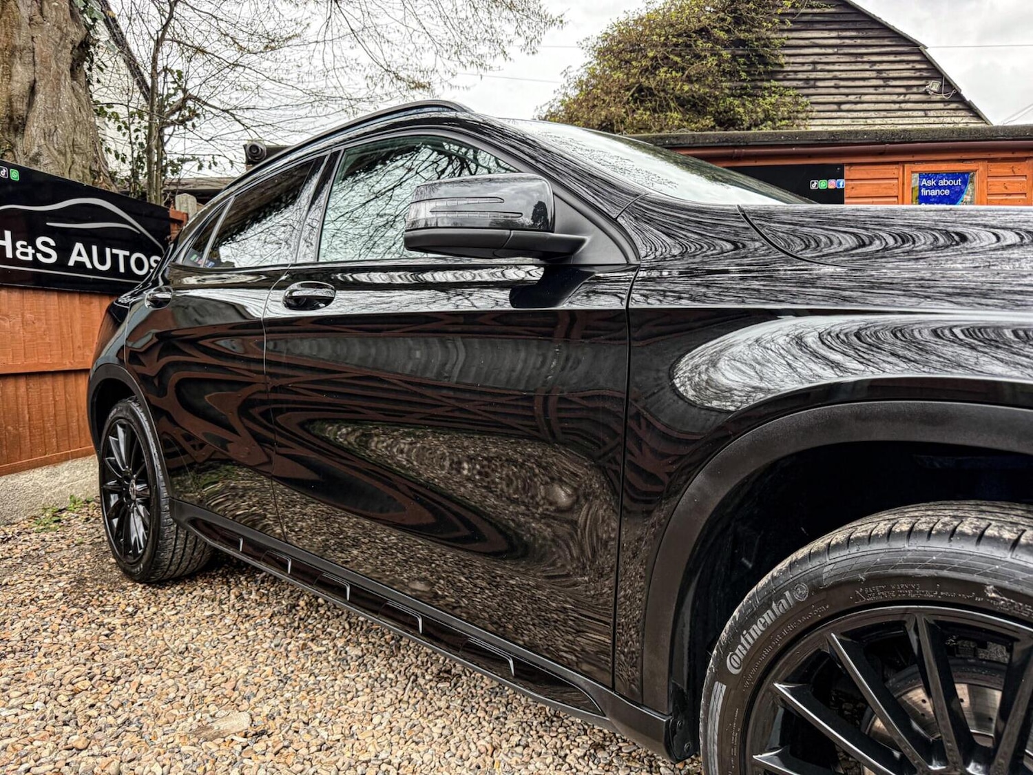 Used Mercedes-Benz GLA 2020 for sale - 77921404: Photo 9