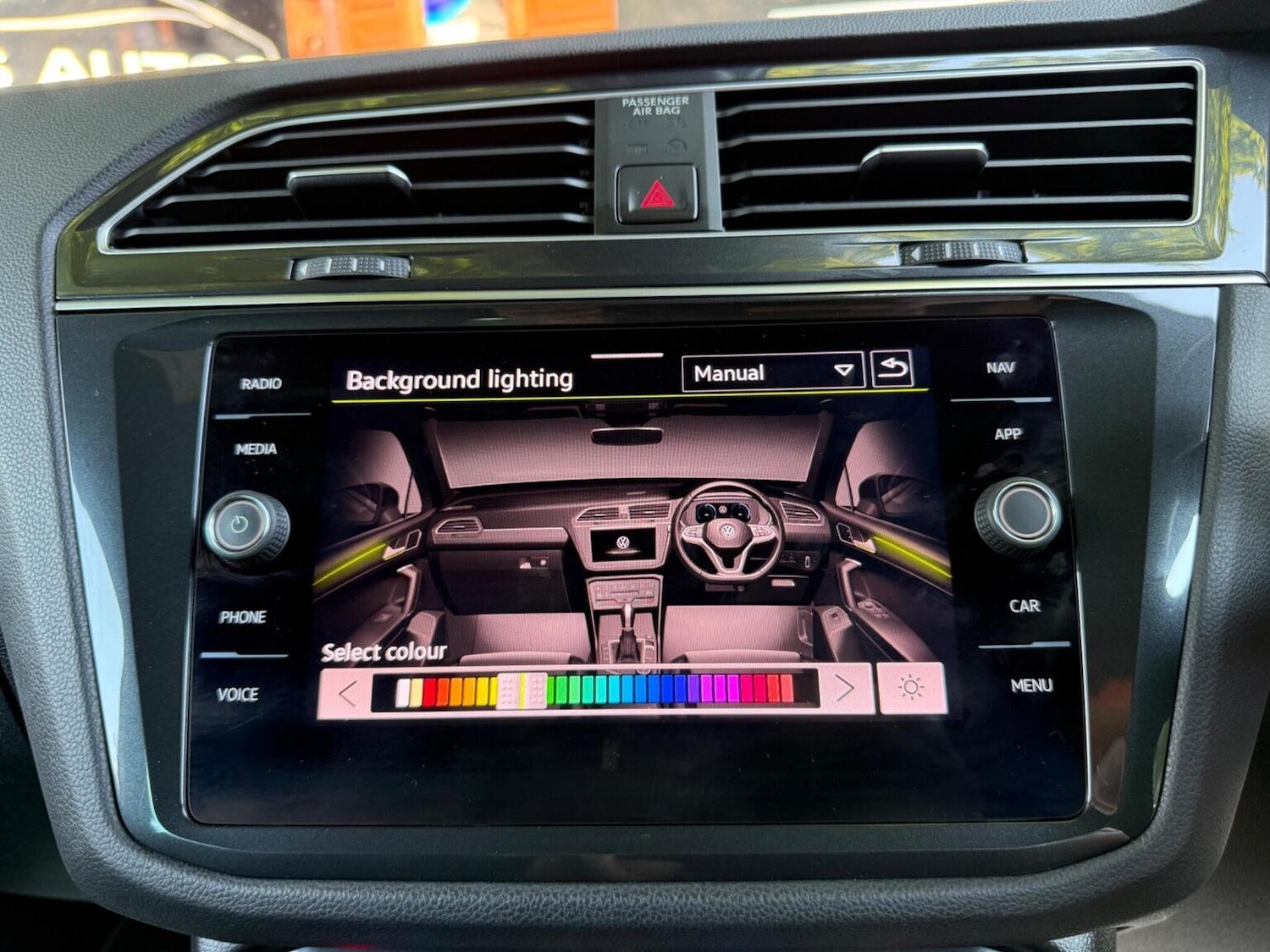 Used Volkswagen Tiguan 2020 for sale - 76794371: Photo 38