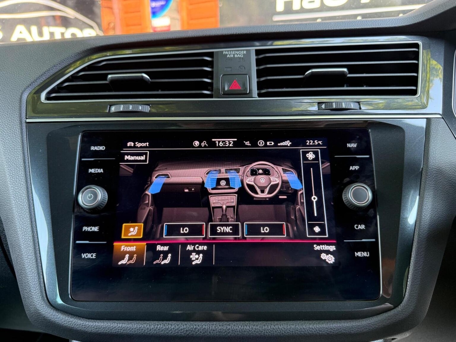 Used Volkswagen Tiguan 2020 for sale - 76794371: Photo 39