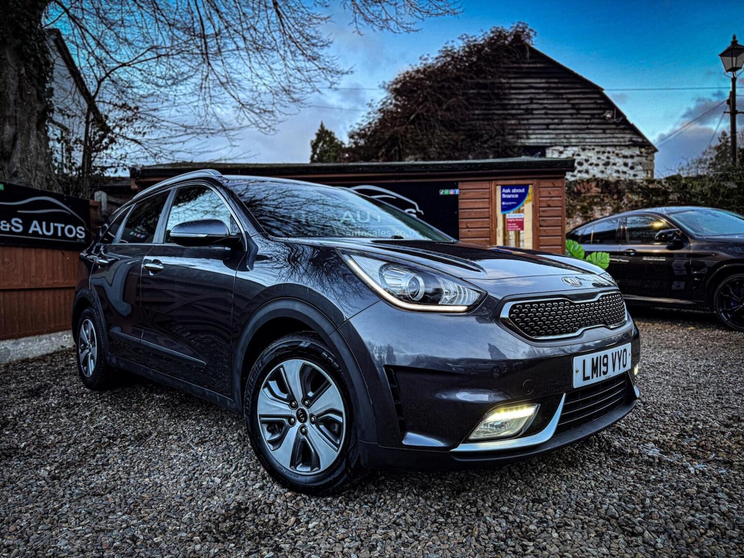 Used Kia Niro 2019 for sale - 76918435: Photo 1