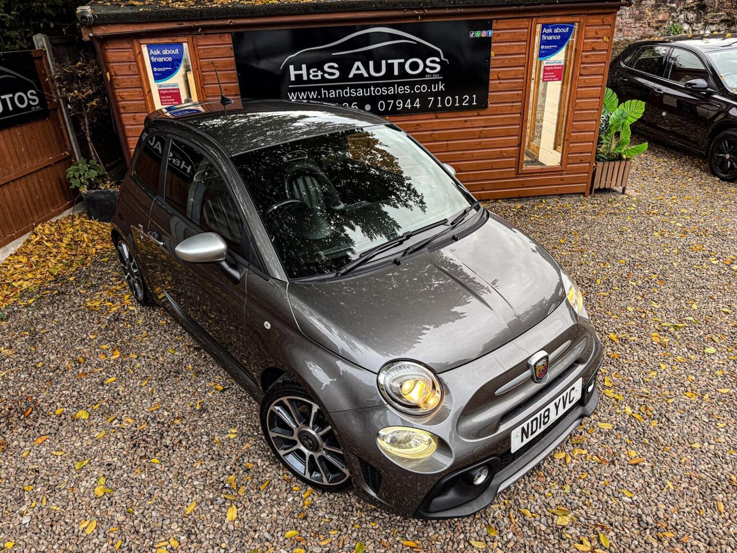 Used Abarth 595 2018 for sale - 76358132: Photo 2
