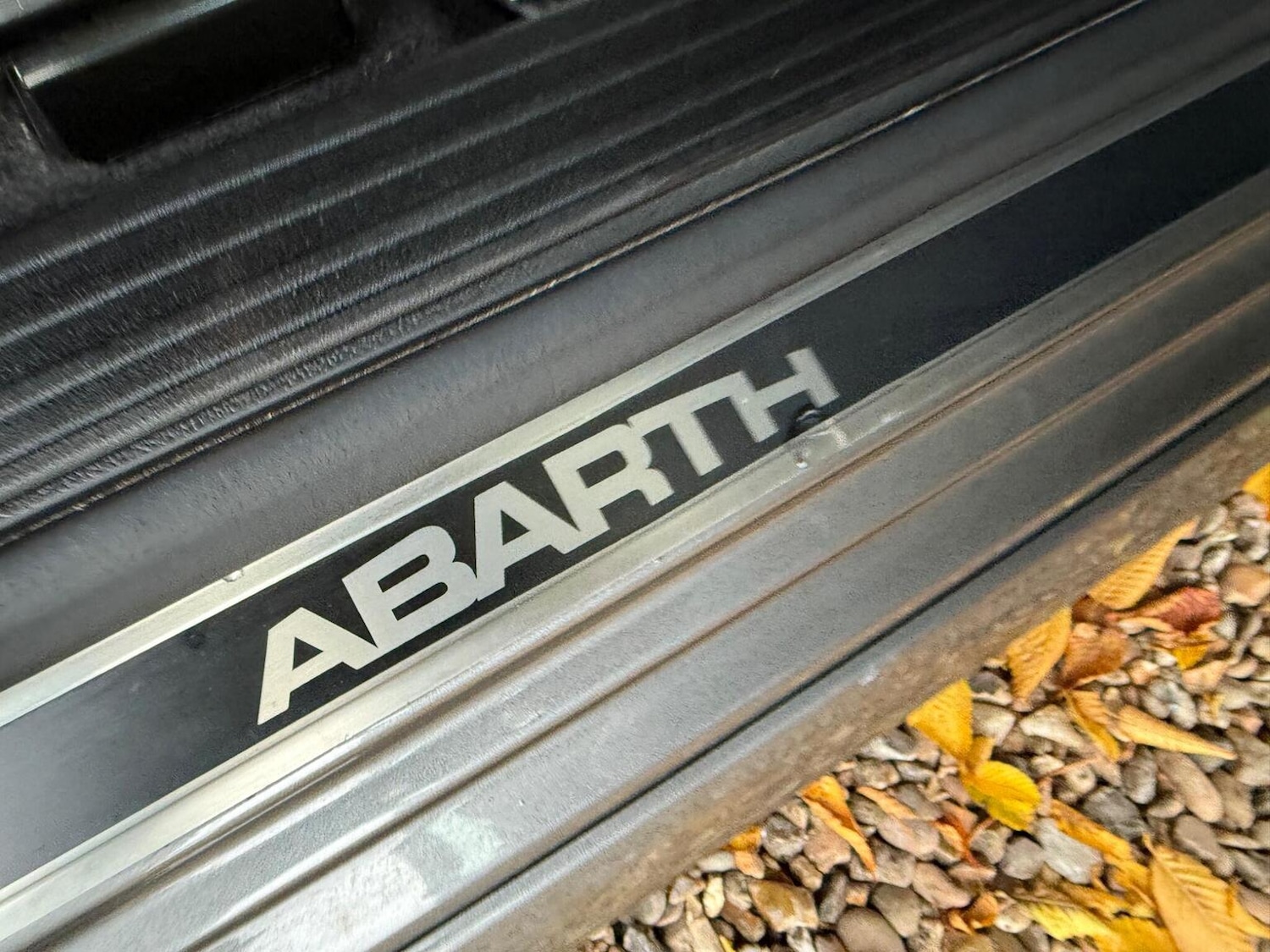 Used Abarth 595 2018 for sale - 76358132: Photo 32