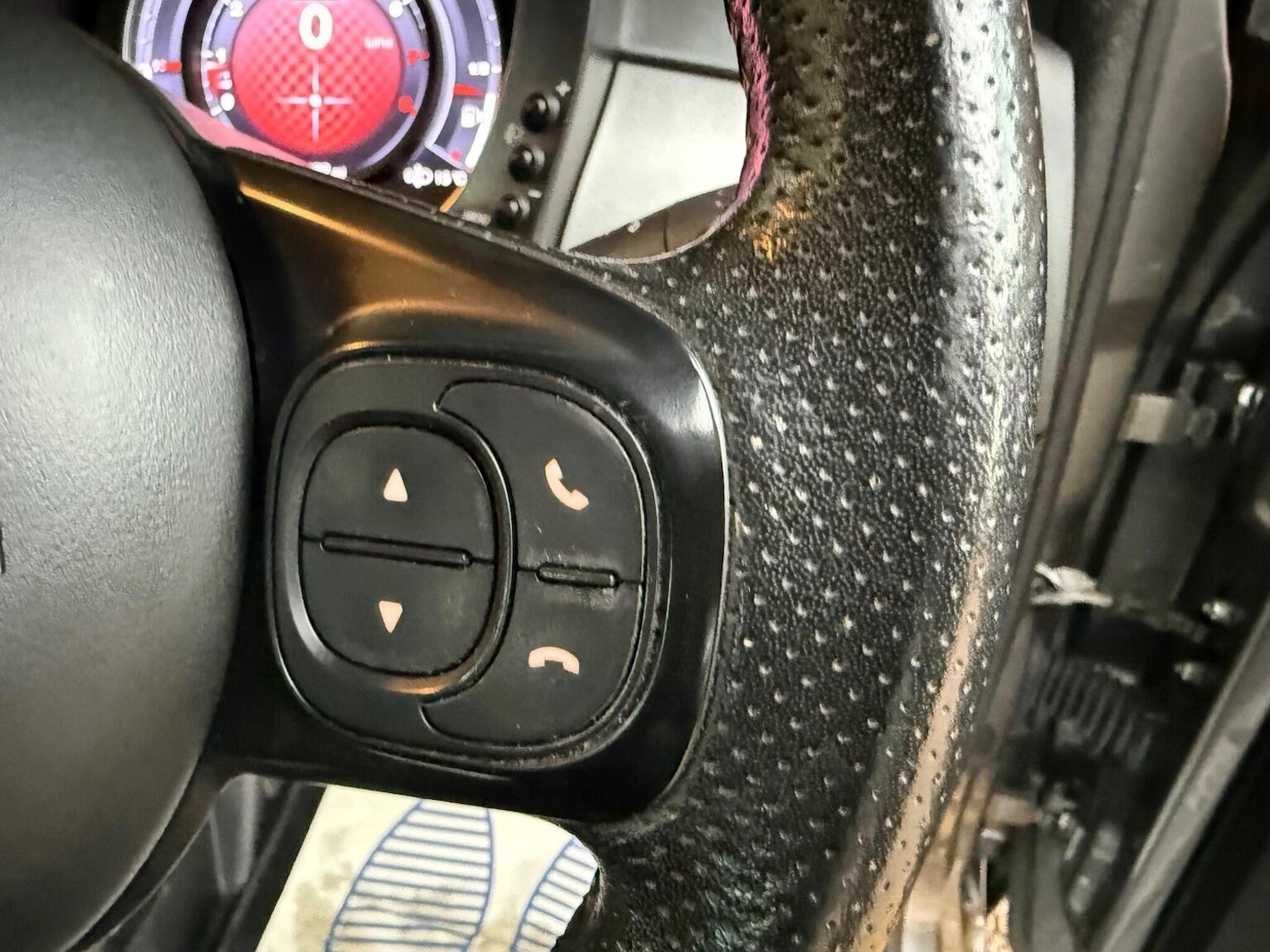 Used Abarth 595 2018 for sale - 76358132: Photo 34