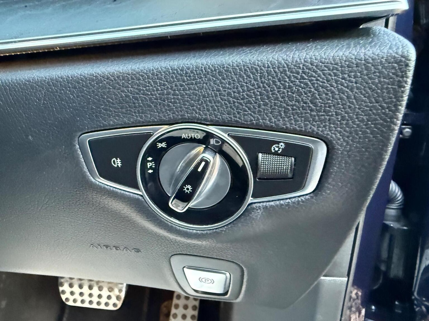 Used Mercedes-Benz E Class 2018 for sale - 76725658: Photo 28