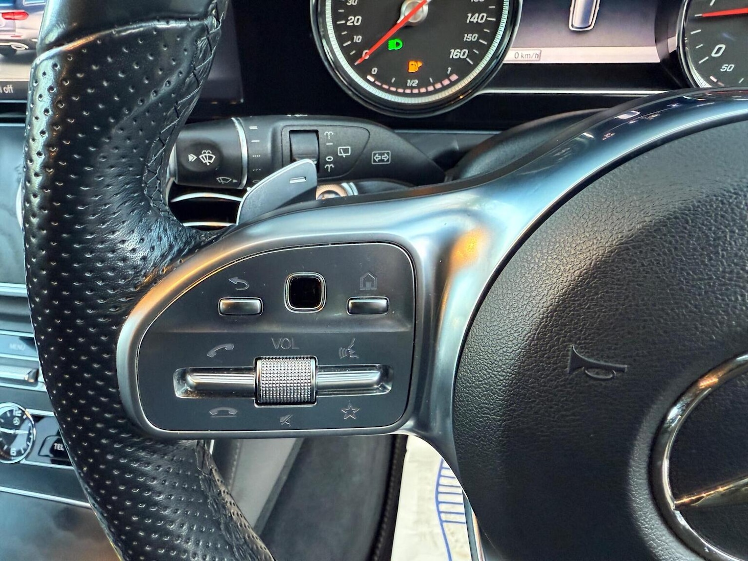 Used Mercedes-Benz E Class 2018 for sale - 76725658: Photo 29