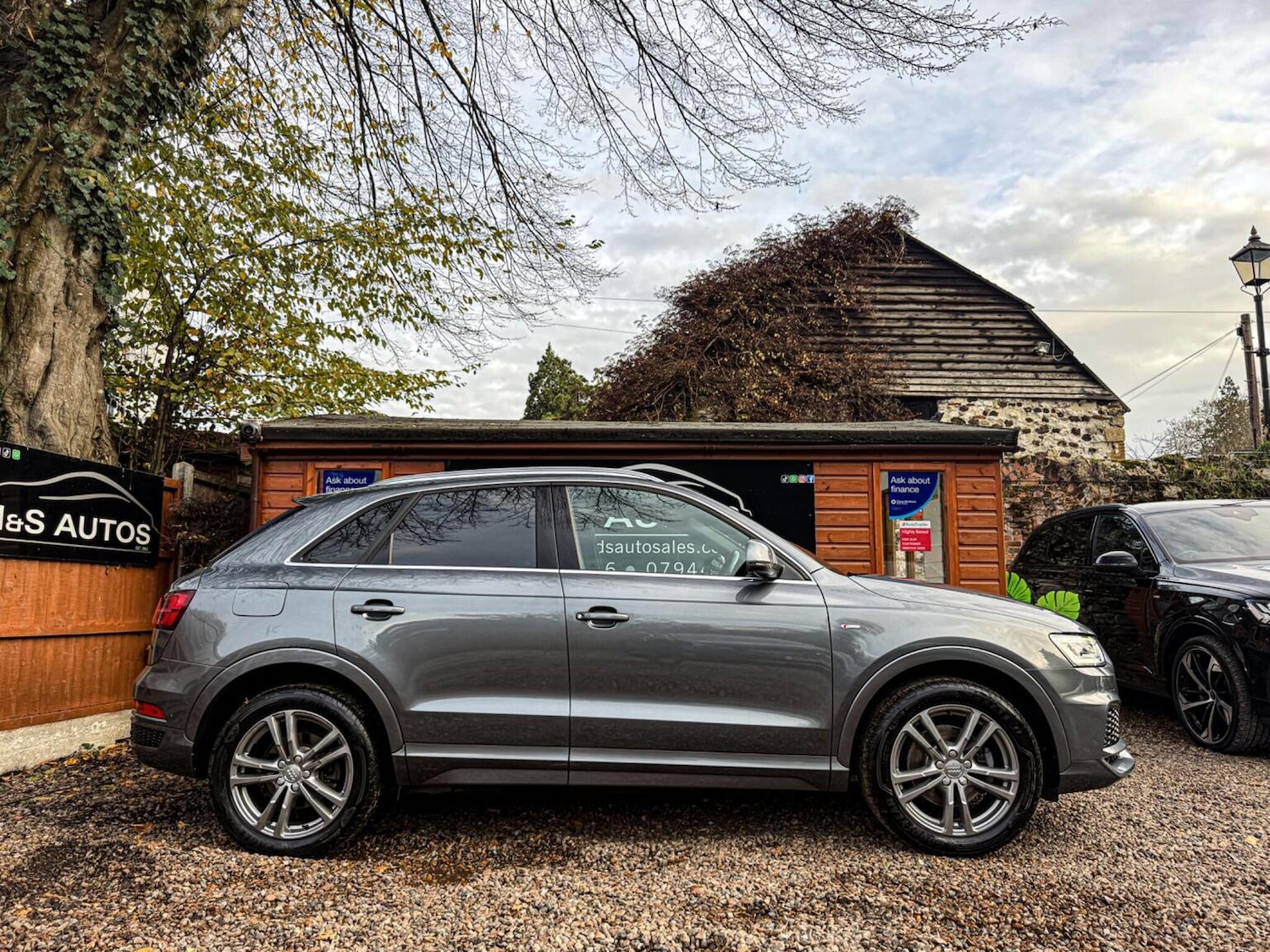 Used Audi Q3 2017 for sale - 76769777: Photo 10