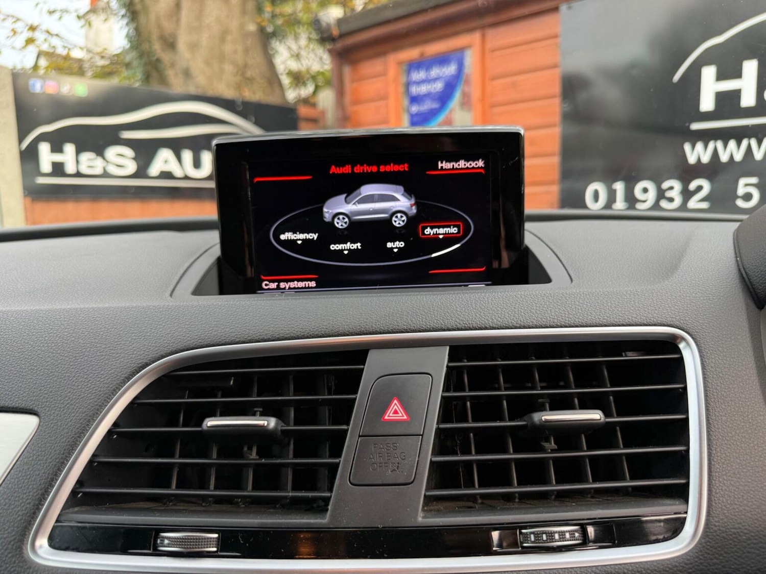 Used Audi Q3 2017 for sale - 76769777: Photo 33