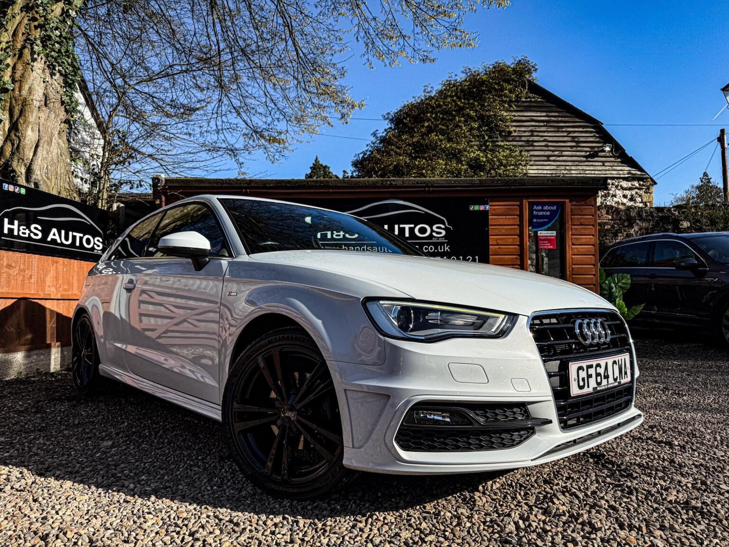 Used Audi A3 2014 for sale - 77931252: Photo 2