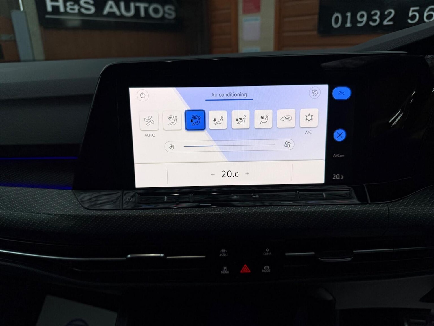 Used Volkswagen Golf 2020 for sale - 77961944: Photo 31