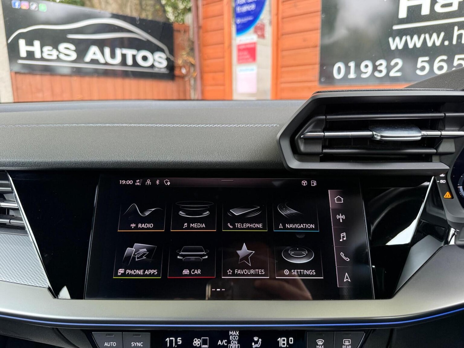 Used Audi A3 2020 for sale - 76541542: Photo 32