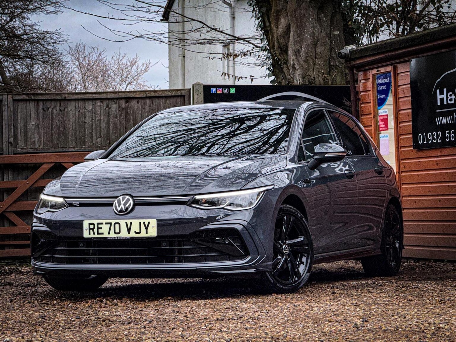 Used Volkswagen Golf 2020 for sale - 77635324: Photo 2