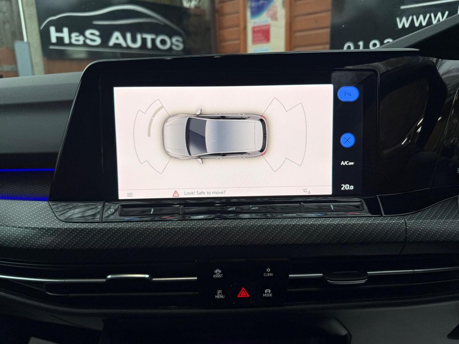 Used Volkswagen Golf 2020 for sale - 77635324: Photo 34