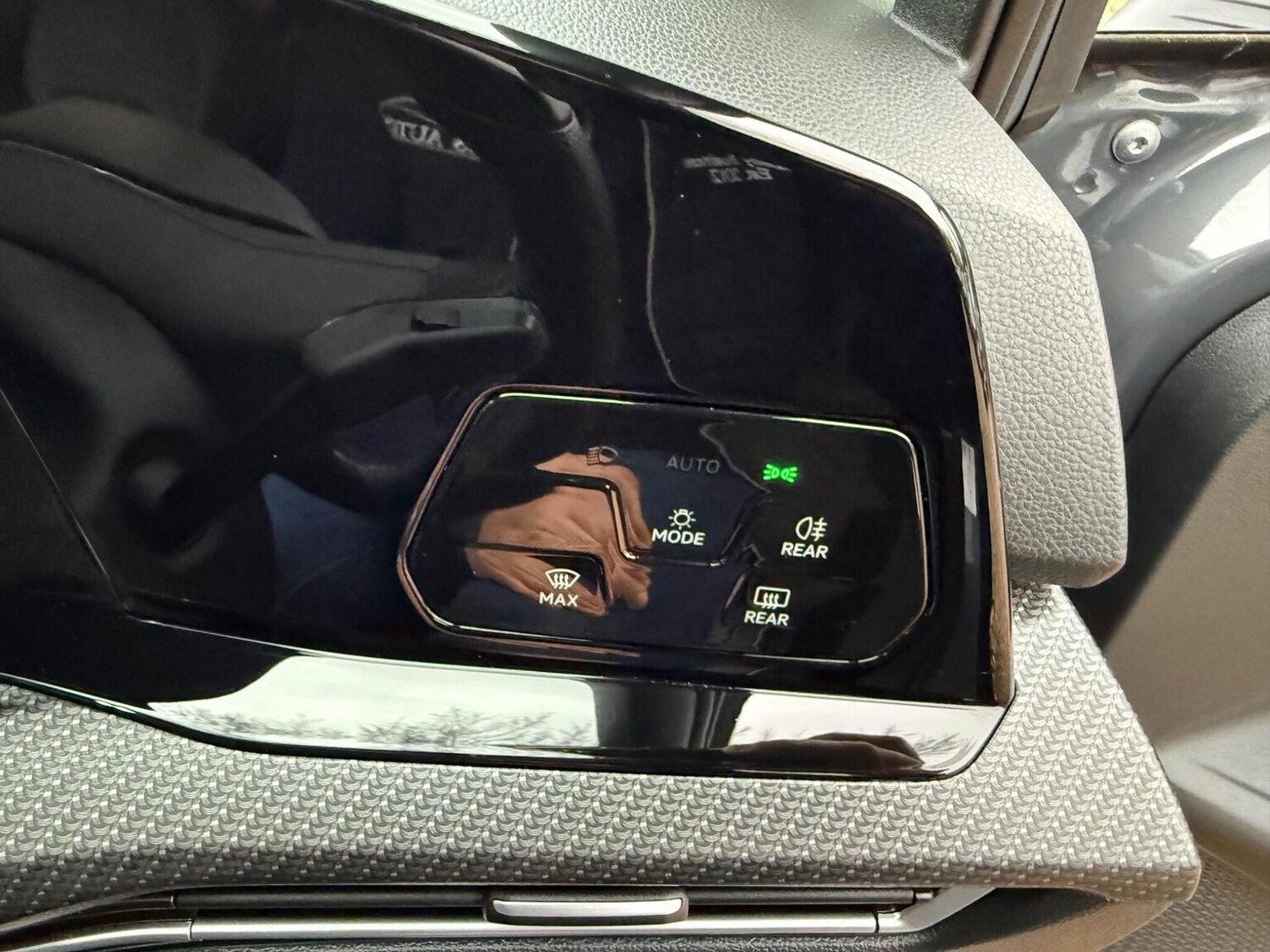 Used Volkswagen Golf 2020 for sale - 77635324: Photo 45