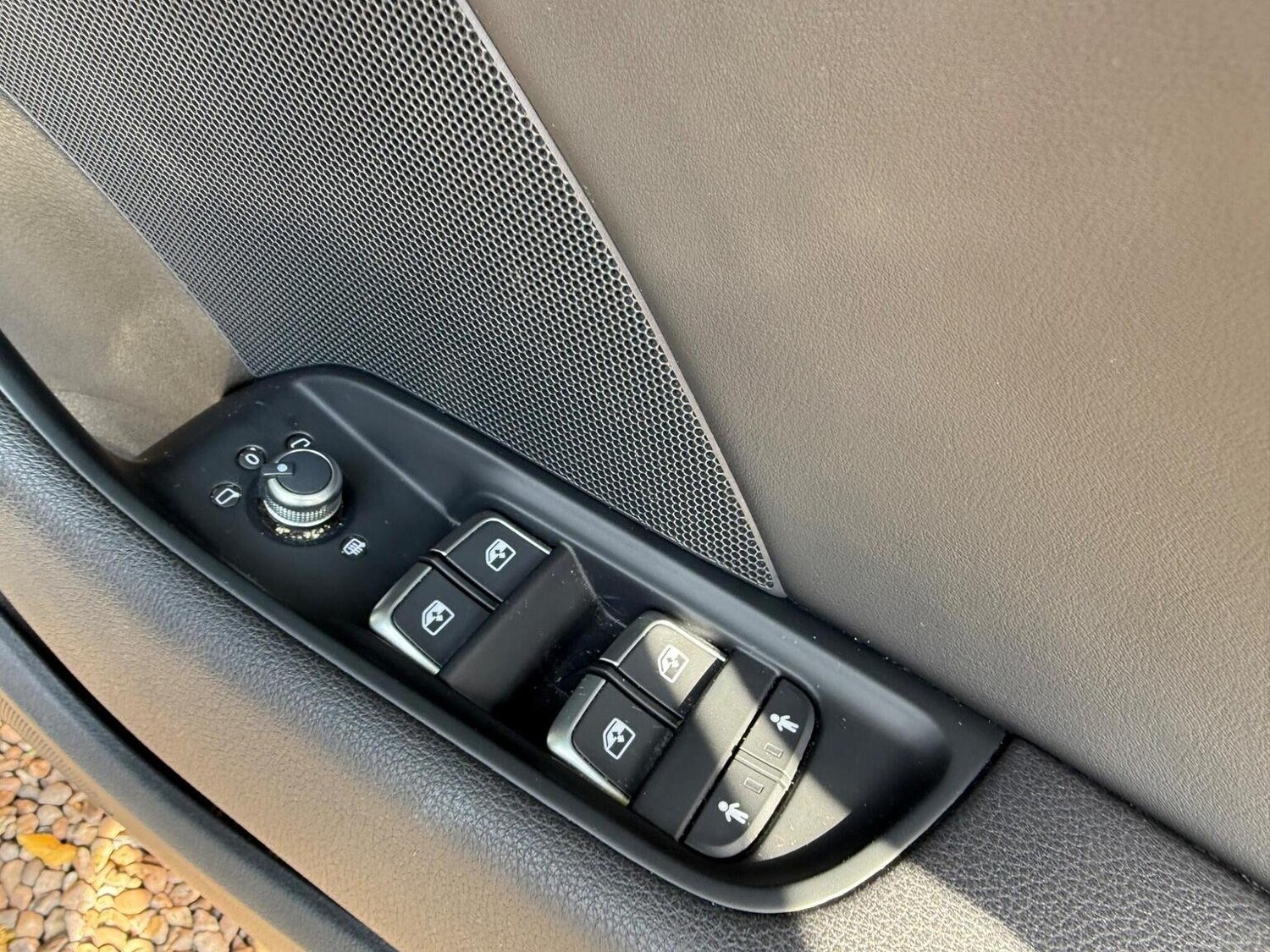 Vehicle 26