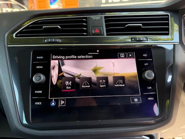Used Volkswagen Tiguan 2020 for sale - 75667983: Photo 34