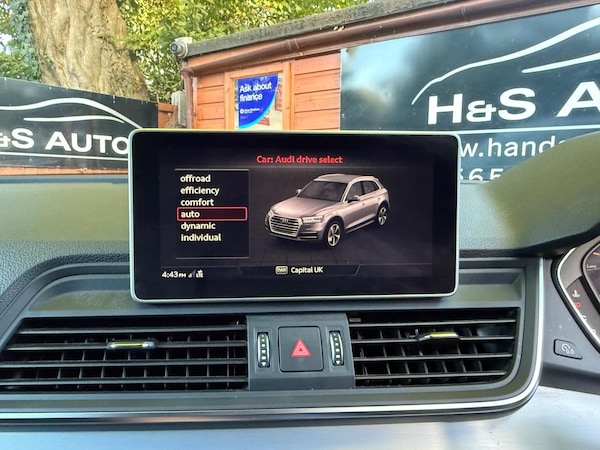 Used Audi Q5 2020 for sale - 76257606: Photo 31