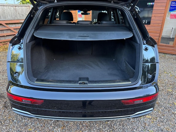 Used Audi Q5 2020 for sale - 76257606: Photo 54