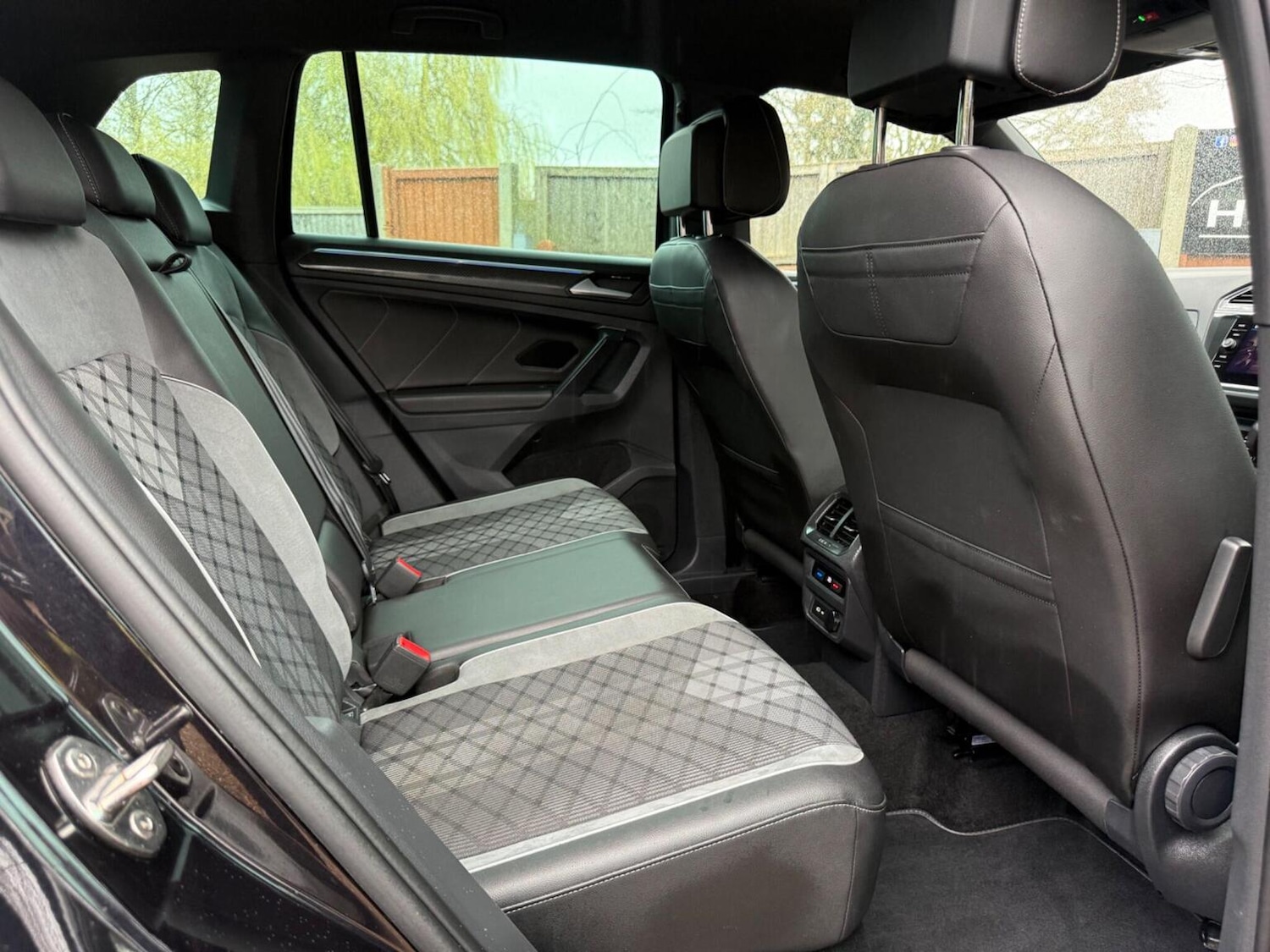 Used Volkswagen Tiguan 2020 for sale - 77707196: Photo 25