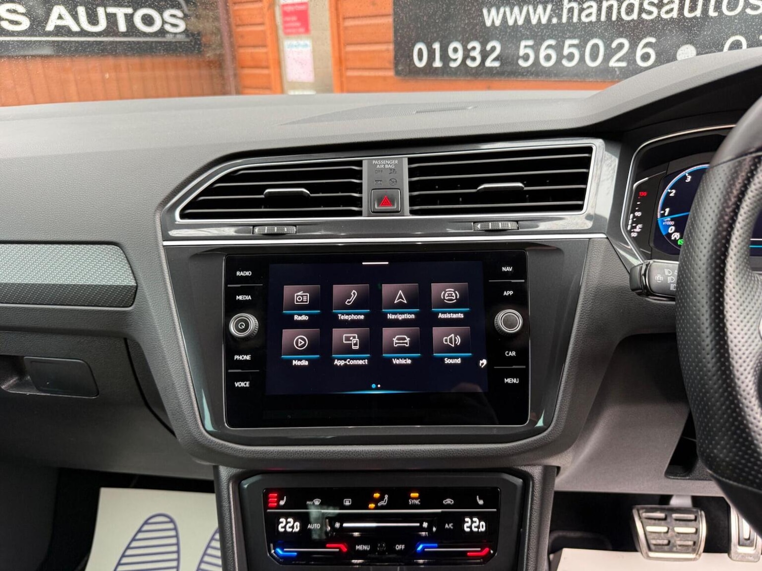 Used Volkswagen Tiguan 2020 for sale - 77707196: Photo 28