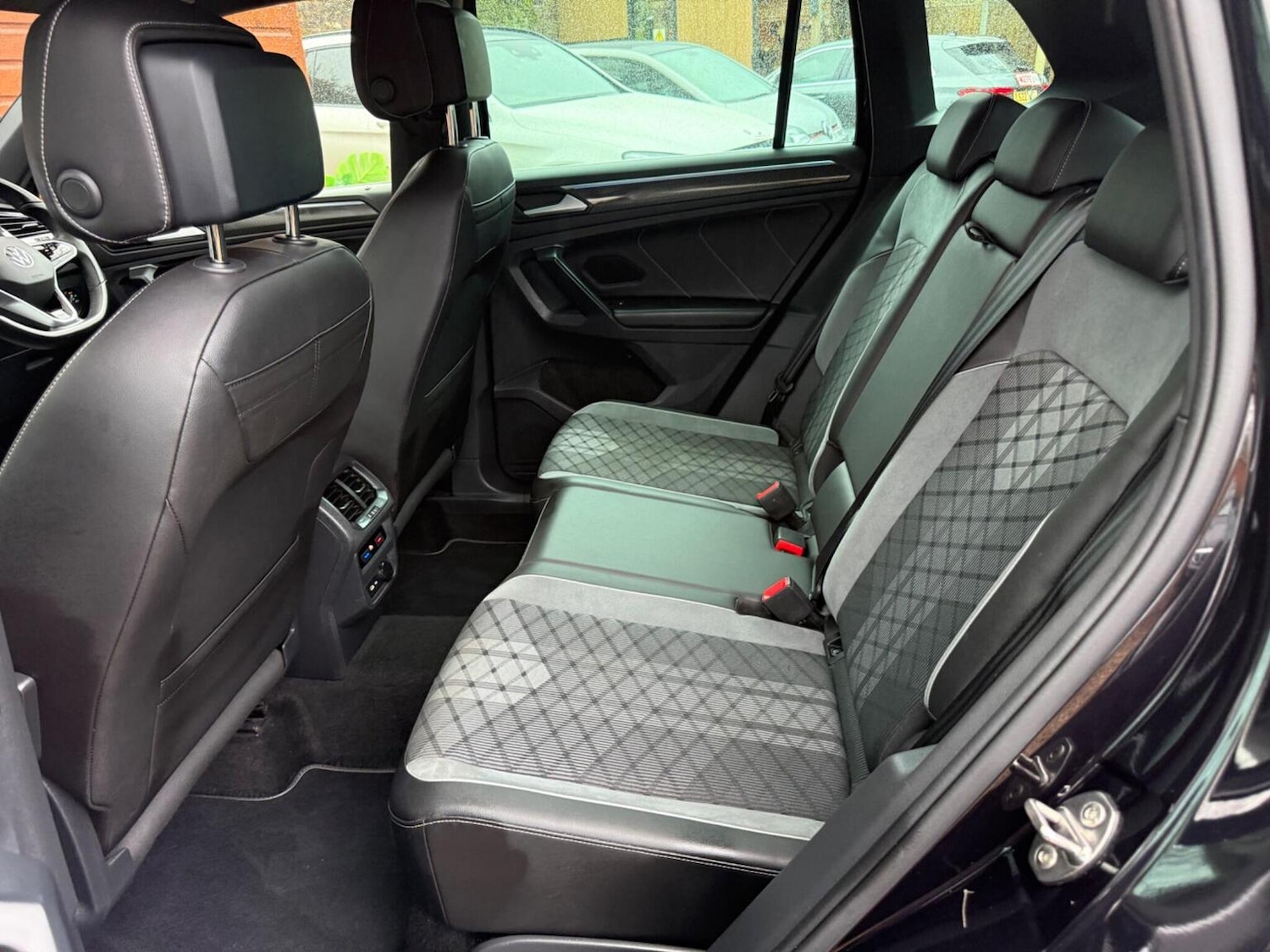 Used Volkswagen Tiguan 2020 for sale - 77707196: Photo 33