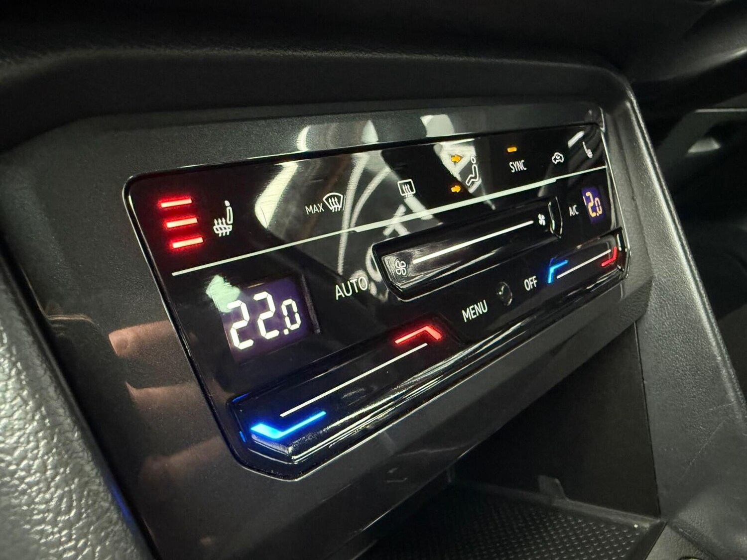 Used Volkswagen Tiguan 2020 for sale - 77707196: Photo 45