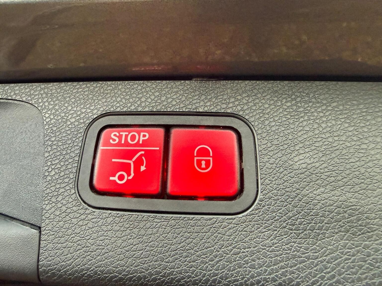 Used Mercedes-Benz E Class 2018 for sale - 77240303: Photo 12