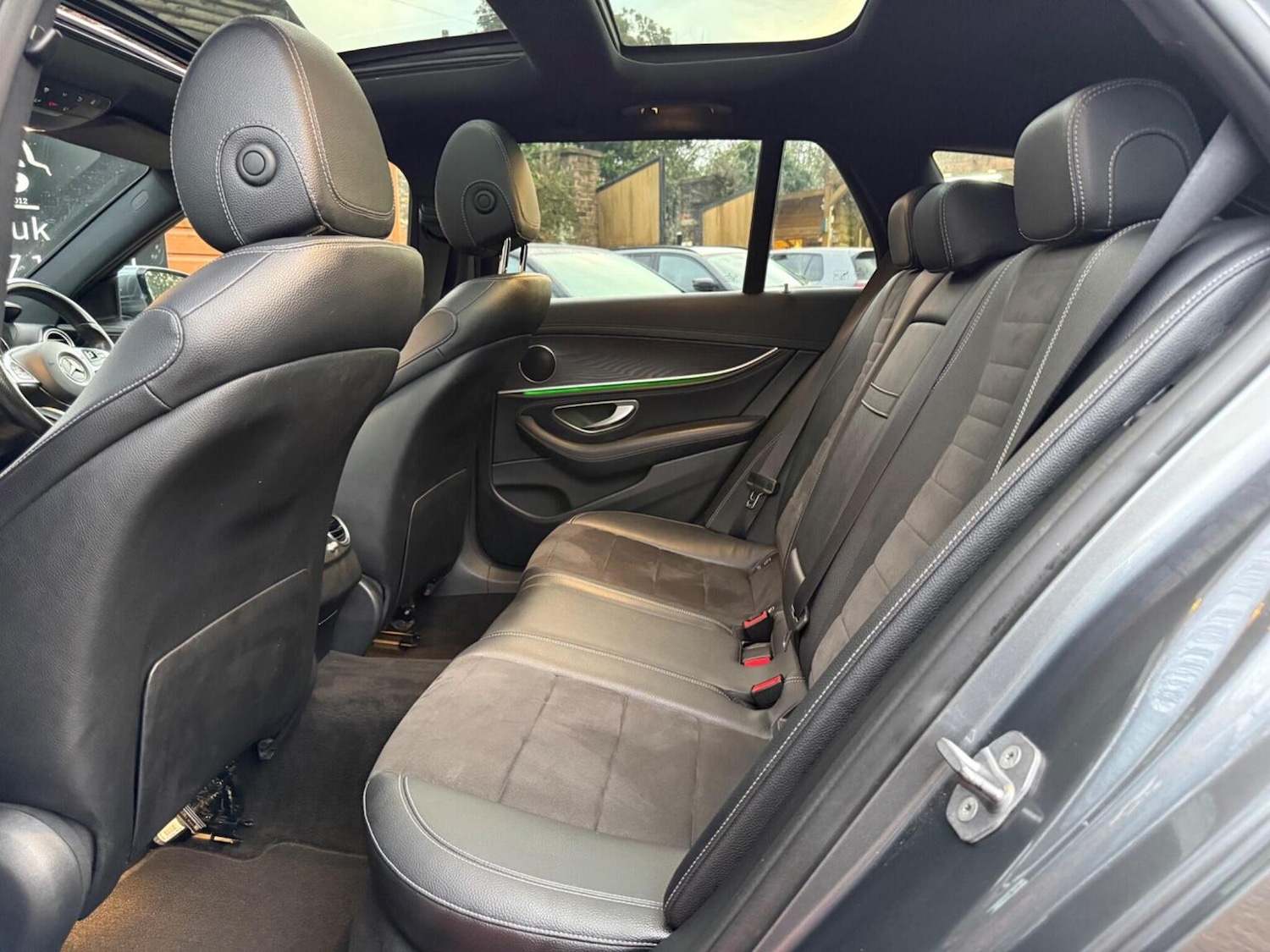 Used Mercedes-Benz E Class 2018 for sale - 77240303: Photo 15