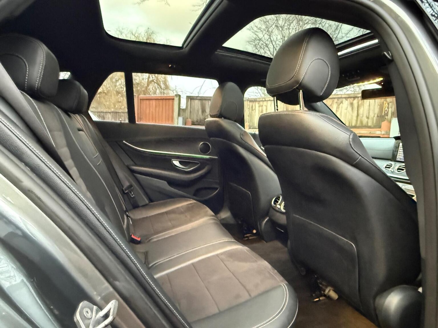 Used Mercedes-Benz E Class 2018 for sale - 77240303: Photo 16