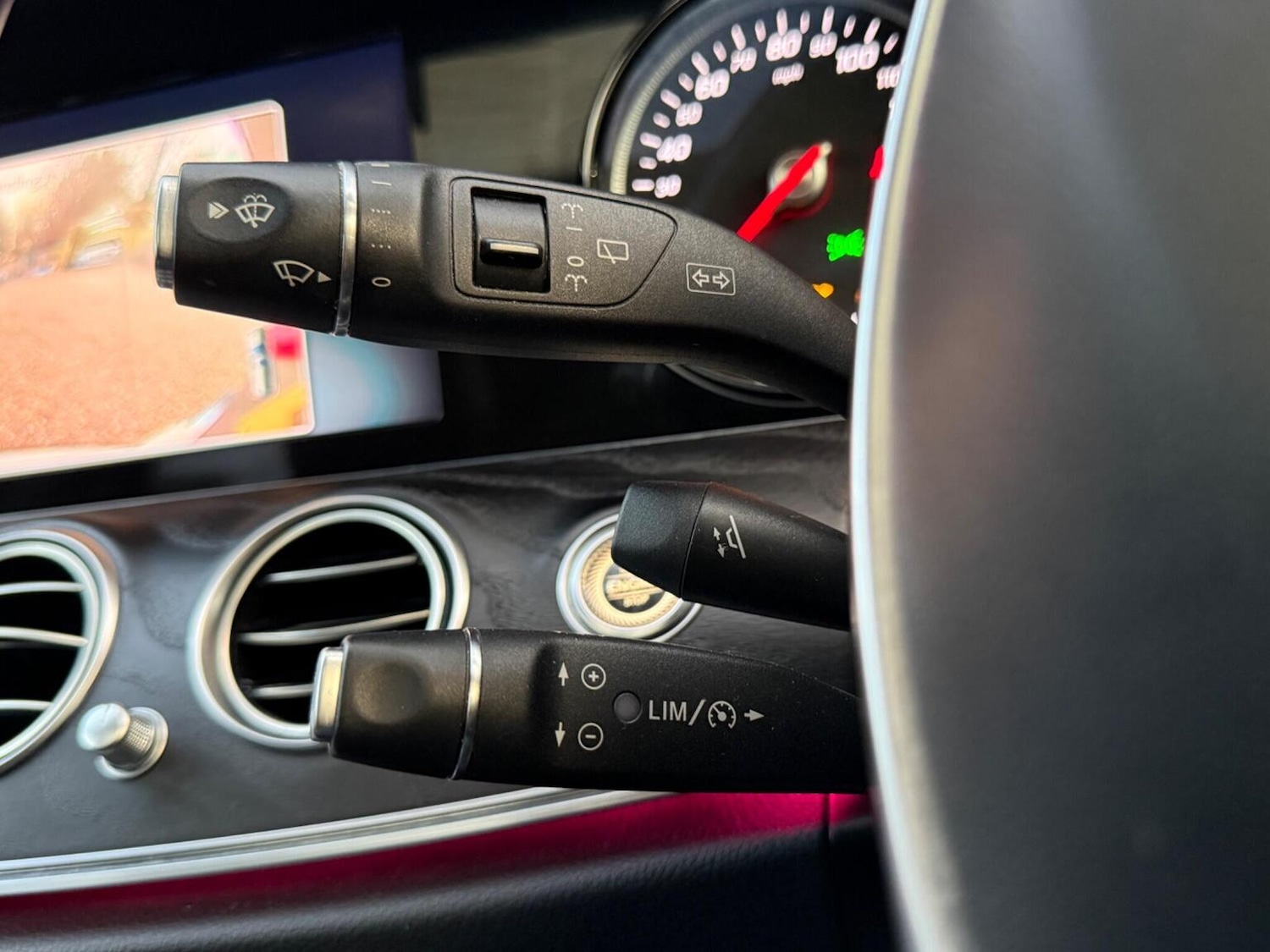 Used Mercedes-Benz E Class 2018 for sale - 77240303: Photo 28