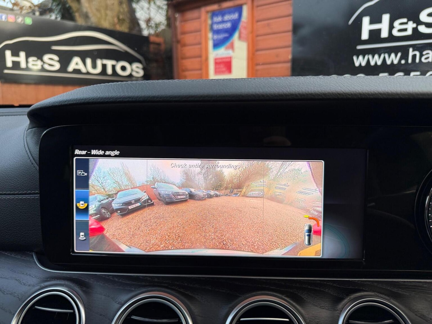 Used Mercedes-Benz E Class 2018 for sale - 77240303: Photo 34