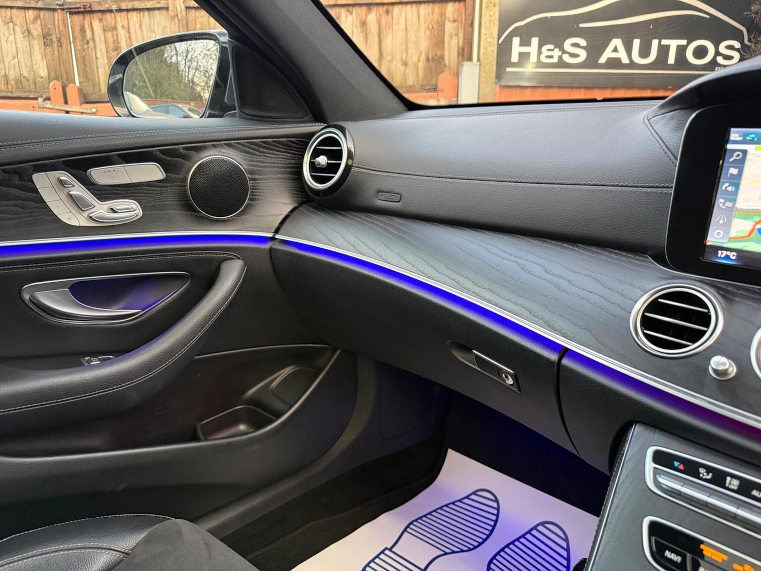 Used Mercedes-Benz E Class 2018 for sale - 77240303: Photo 36