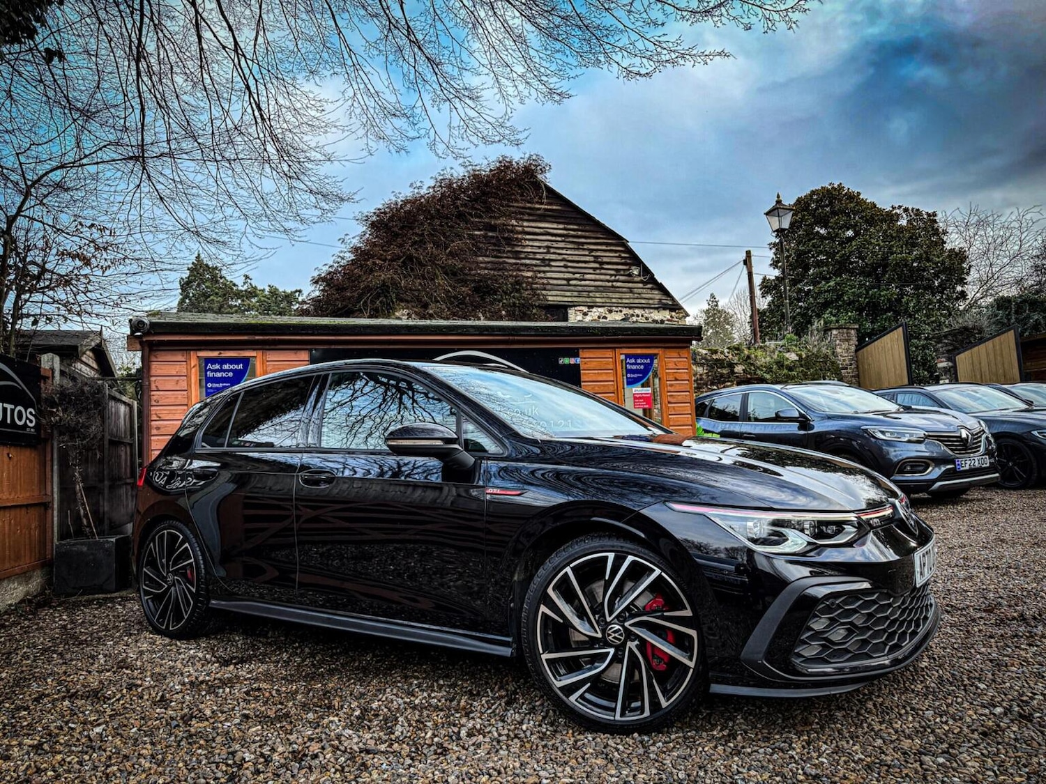 Used Volkswagen Golf 2020 for sale - 77207199: Photo 3