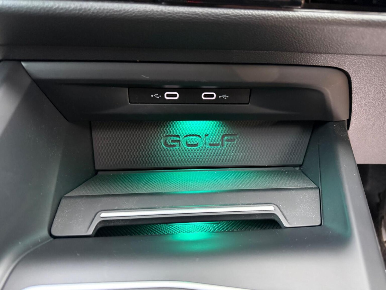 Used Volkswagen Golf 2020 for sale - 77207199: Photo 41