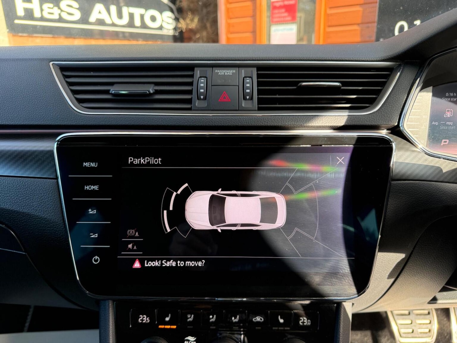 Used Skoda Superb 2019 for sale - 77961945: Photo 31