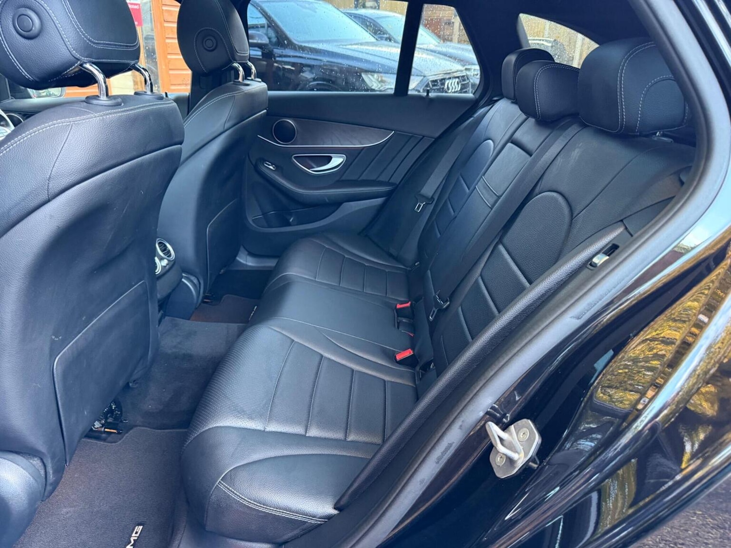 Used Mercedes-Benz C Class 2017 for sale - 77535868: Photo 32