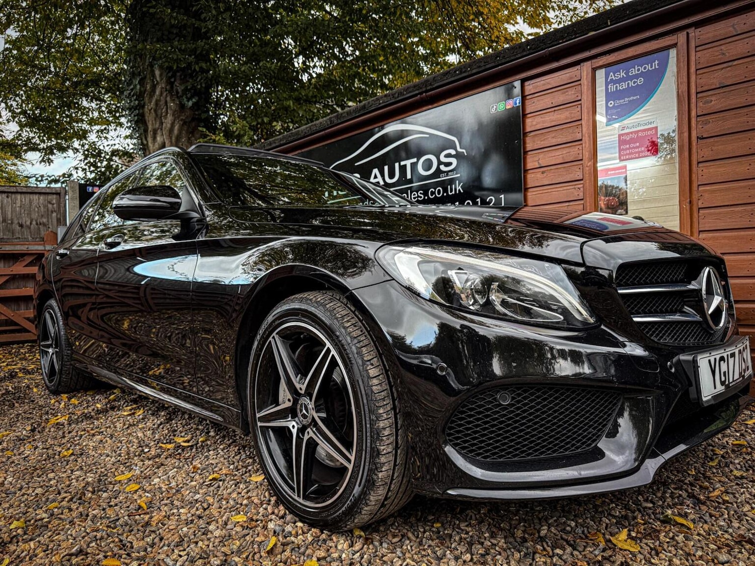 Used Mercedes-Benz C Class 2017 for sale - 77535868: Photo 4
