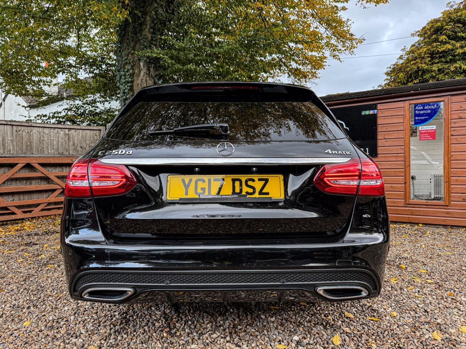 Used Mercedes-Benz C Class 2017 for sale - 76380323: Photo 11