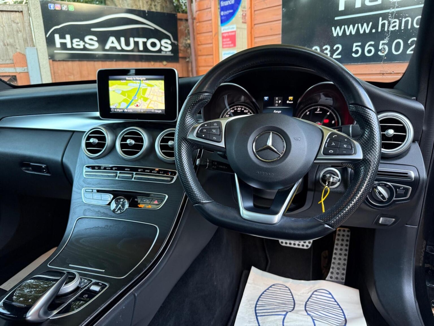 Used Mercedes-Benz C Class 2017 for sale - 76380323: Photo 19