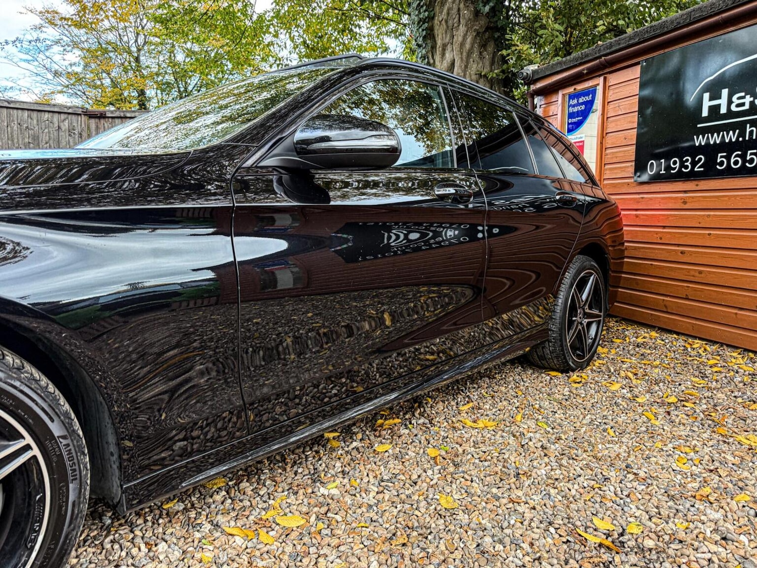 Used Mercedes-Benz C Class 2017 for sale - 76380323: Photo 9