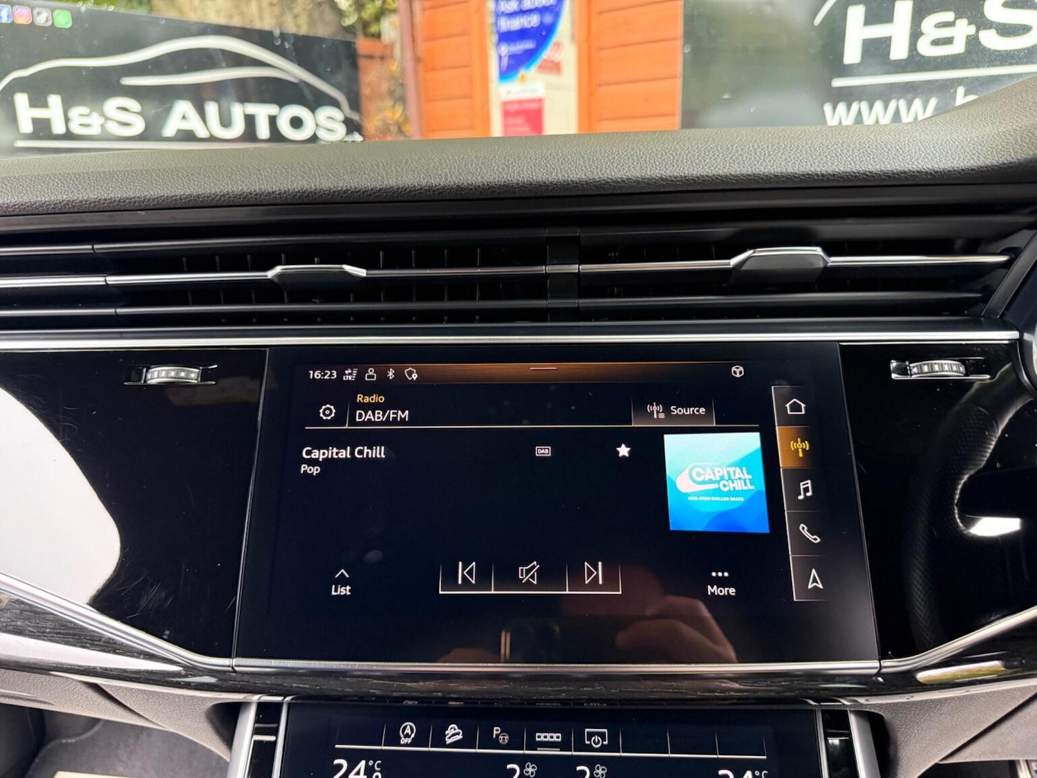 Used Audi Q7 2021 for sale - 76387297: Photo 35