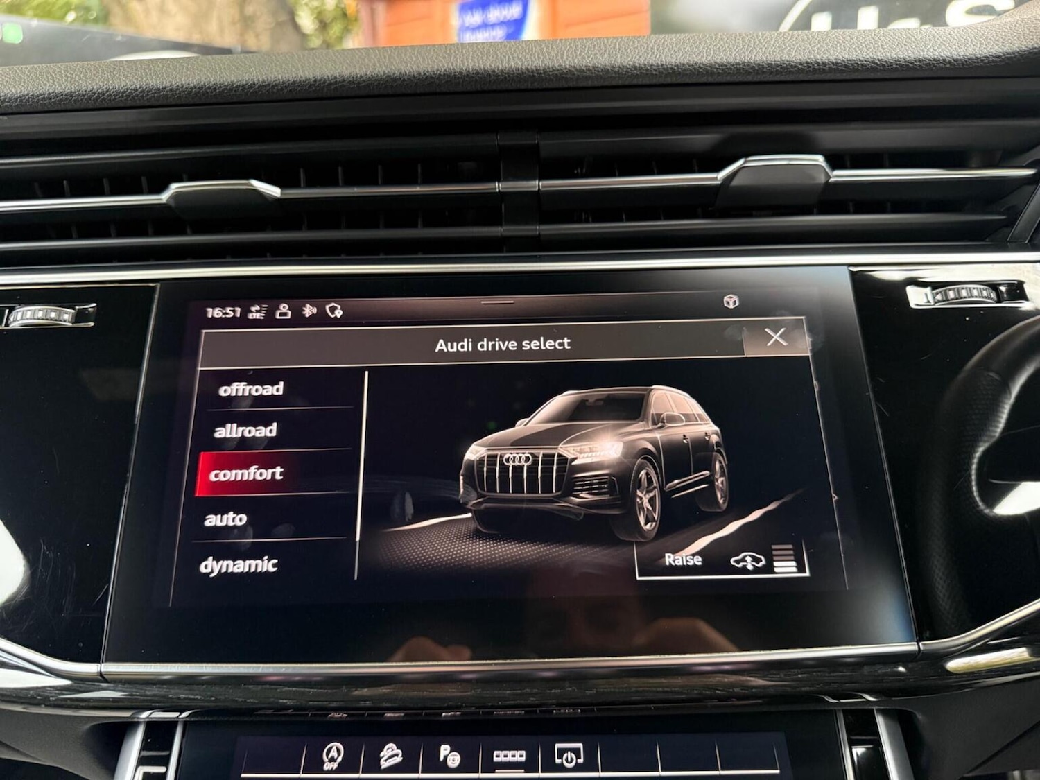 Used Audi Q7 2021 for sale - 76387297: Photo 37