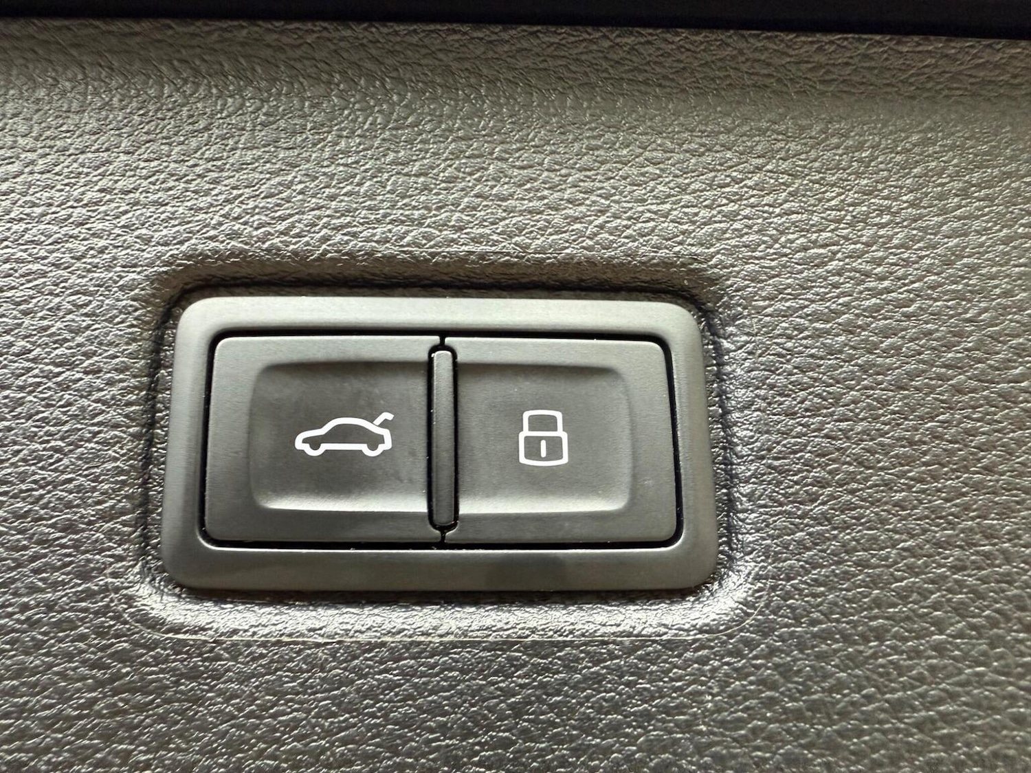 Used Audi Q7 2021 for sale - 76387297: Photo 40