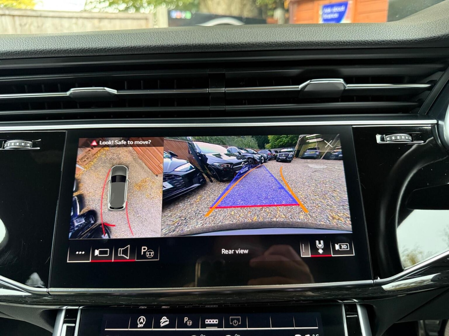 Used Audi Q7 2021 for sale - 76387297: Photo 44